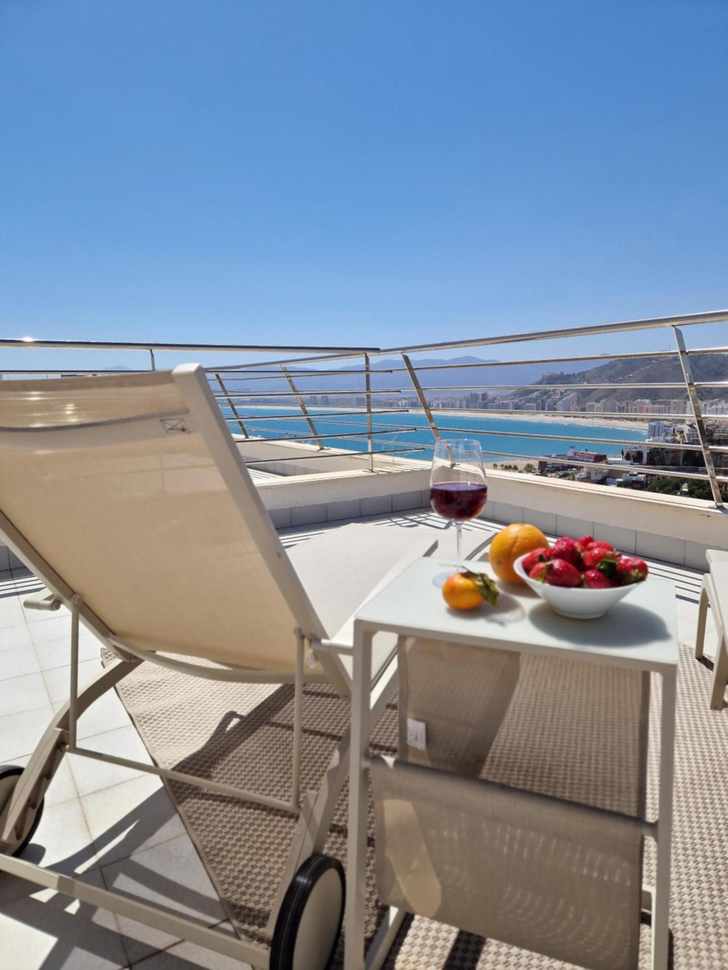 Вілла Casa Buena Vista Con Piscina Y Ascensor Кульєра Екстер'єр фото