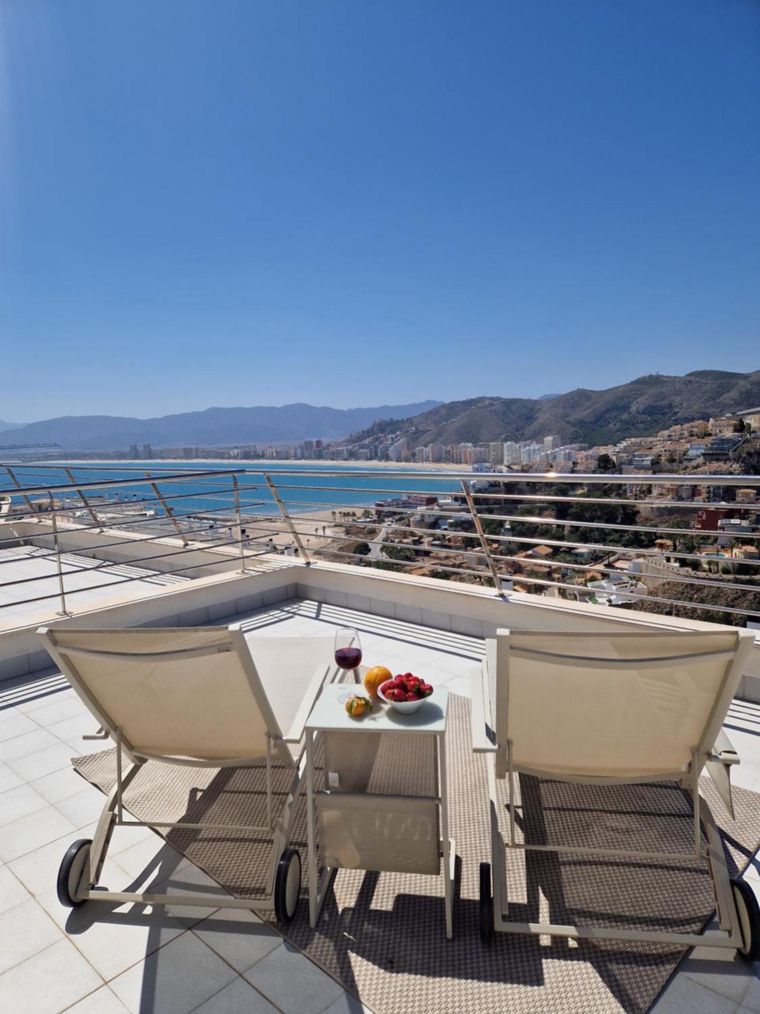 Вілла Casa Buena Vista Con Piscina Y Ascensor Кульєра Екстер'єр фото